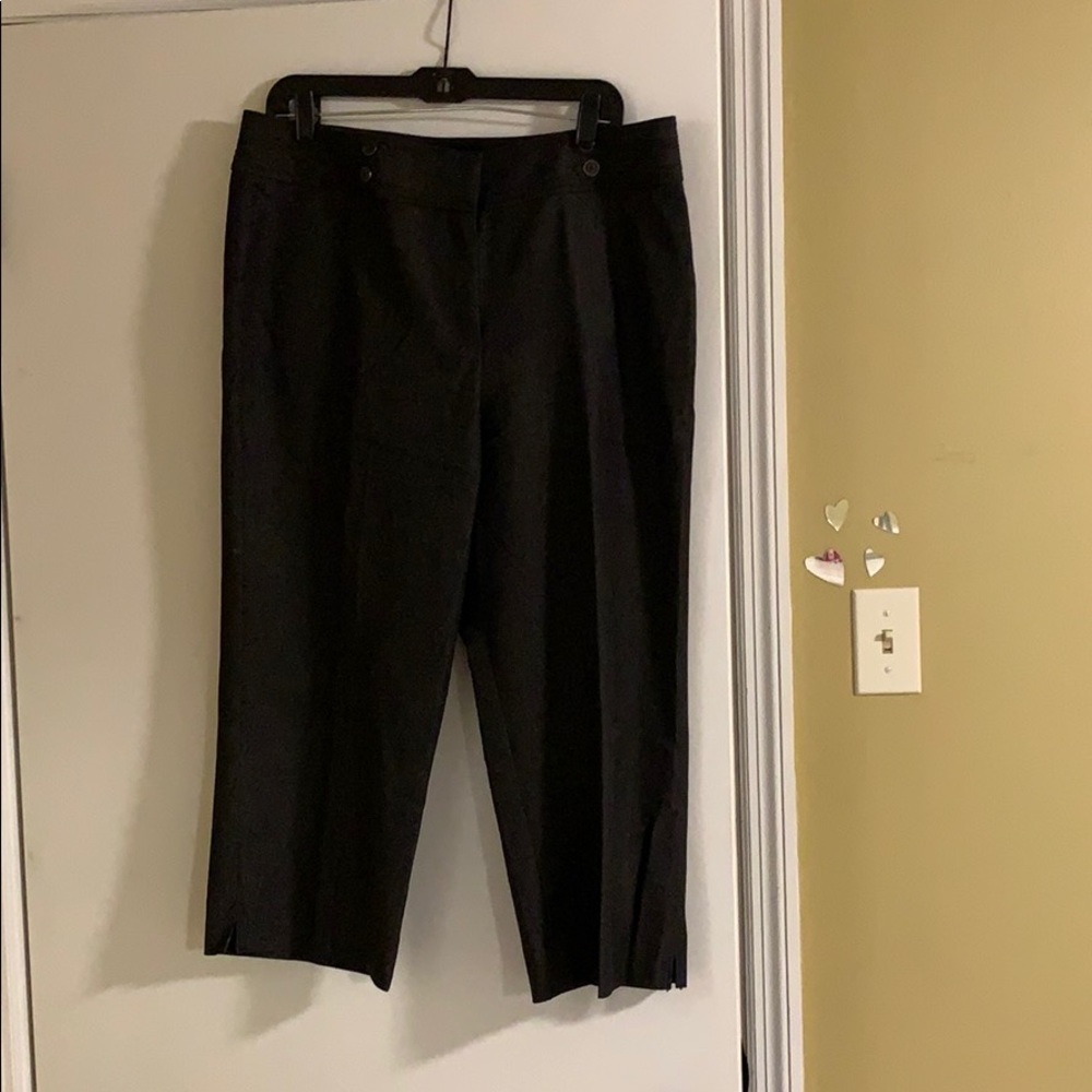 Dressbarn Crop Pants